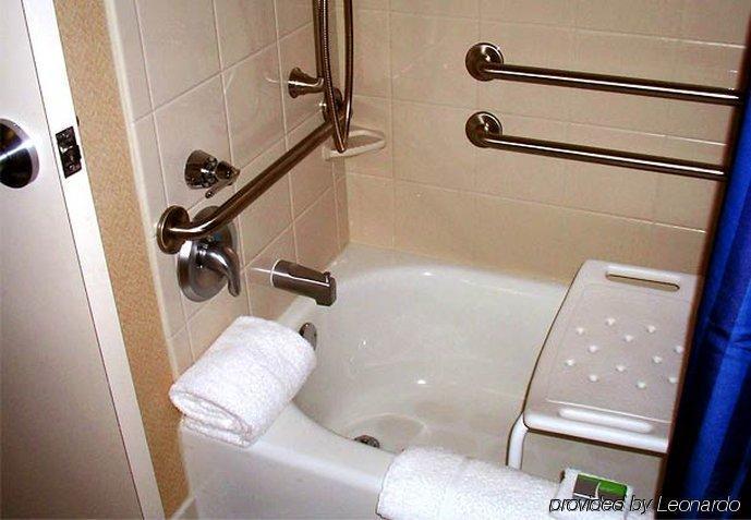 Courtyard By Marriott Hattiesburg Oda fotoğraf