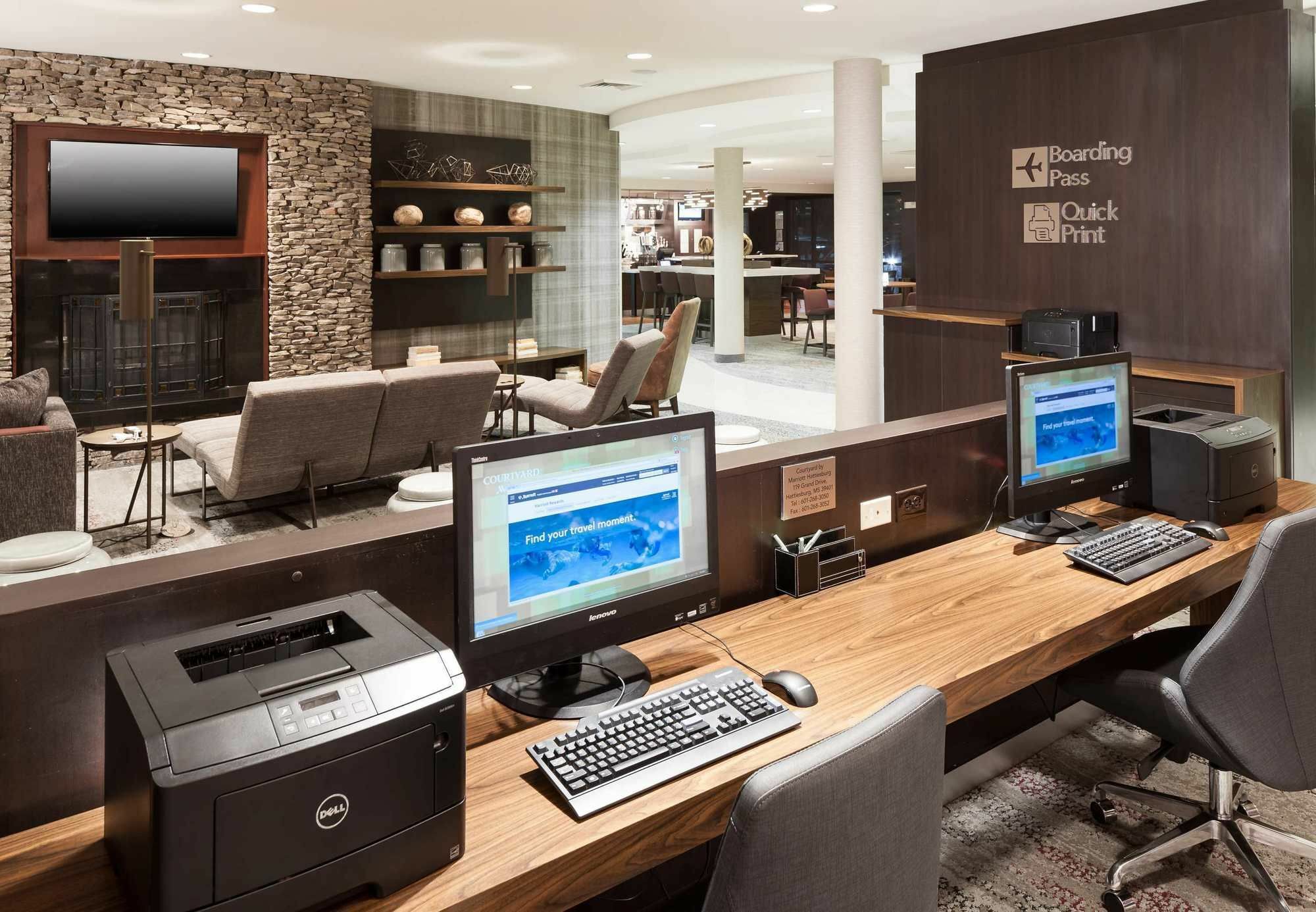 Courtyard By Marriott Hattiesburg Dış mekan fotoğraf